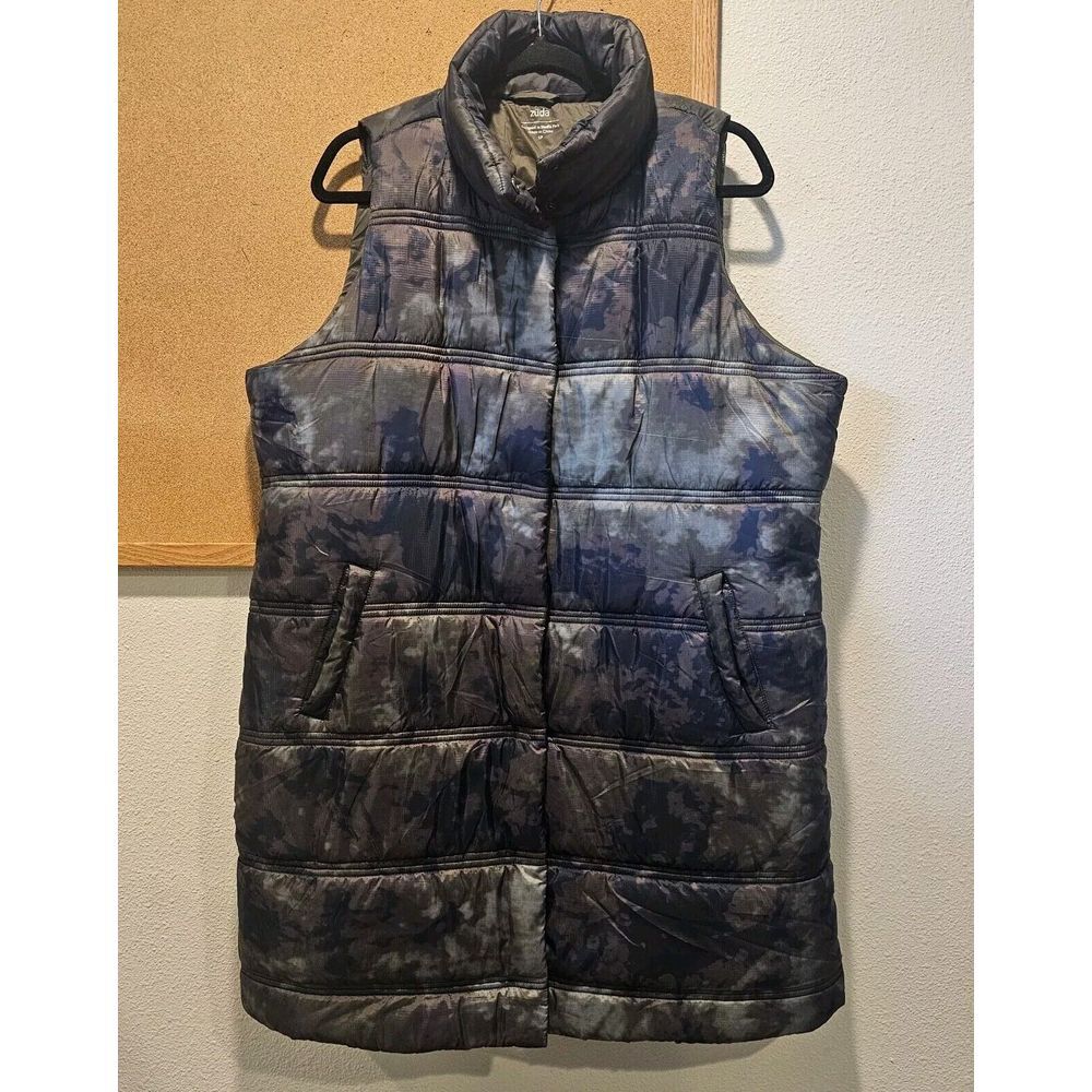 Zuda Vest Women's Petite Large LP Long‎ Snap Front Puffer Camouflage  A43